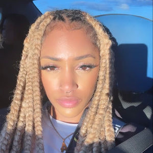 Meet your Posher, Sidney